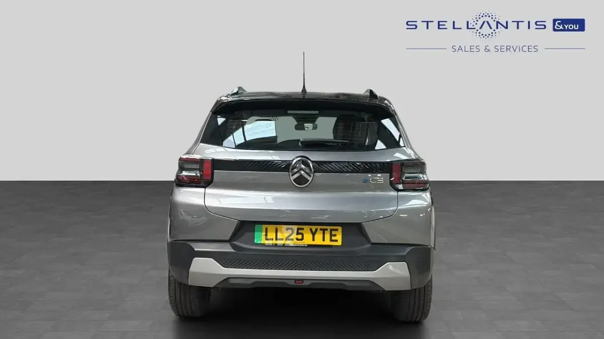 Used Citroën e-C3 81 kW (111 HP) 2025 Grey Hatchback