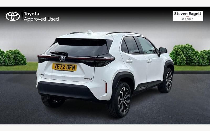 Used Toyota Yaris Hybrid Design 116 HP (85 kW) 2025 Estate