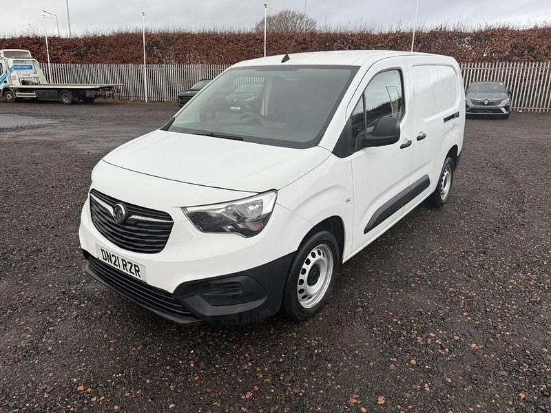 Gebraucht Vauxhall Combo 100 PS (73 kW) 2021 Weiß Van