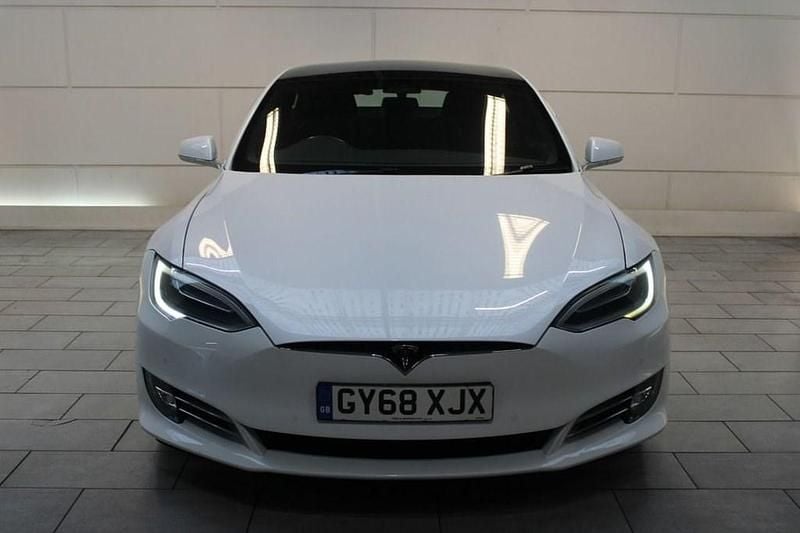 Used Tesla Model S 350 kW (476 HP) 2018 White Hatchback