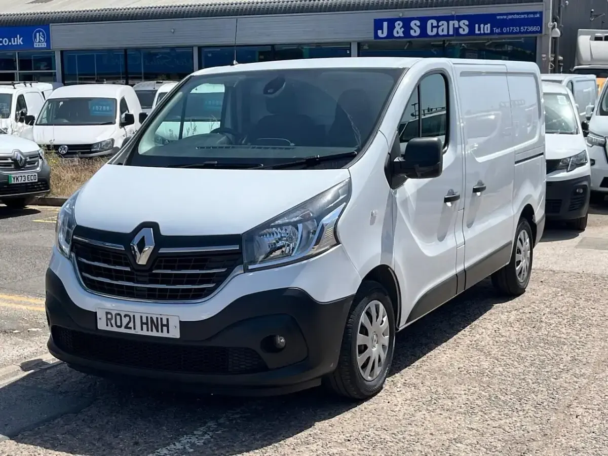 Used Renault Trafic Business 2021 White MPV