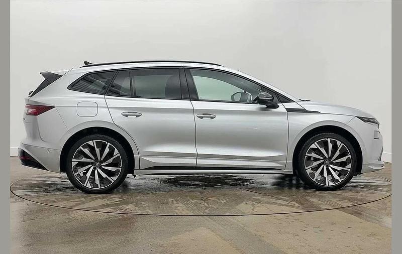 Used Skoda Enyaq iV SportLine 210 kW (286 HP) 2025 Brilliant silver metallic SUV