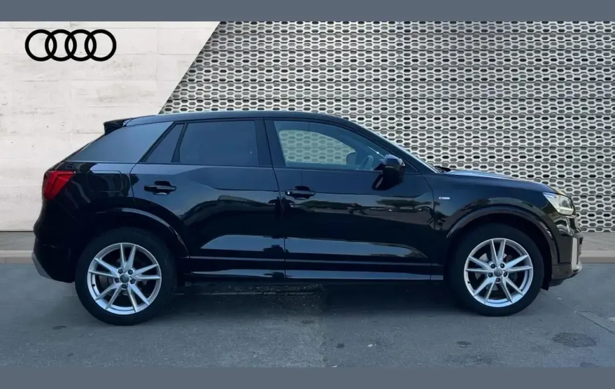 Used Audi Q2 S-Line 190 HP (139 kW) 2019 Black SUV