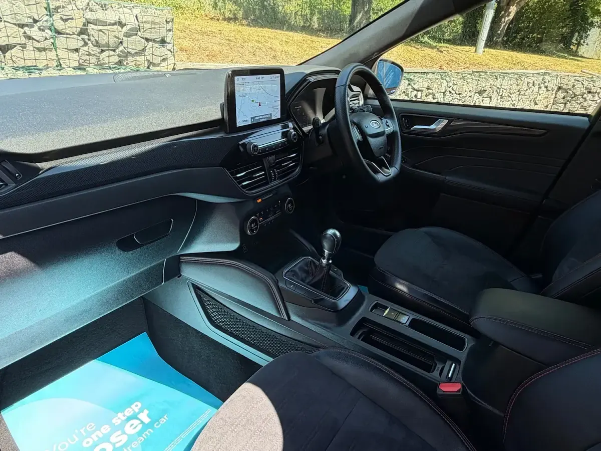 Used Ford Kuga ST-Line 150 HP (110 kW) 2022 Agate black metallic SUV