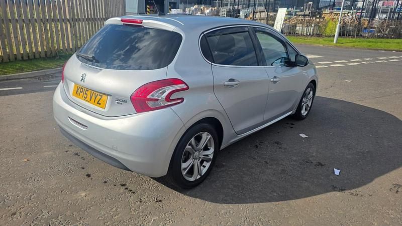 Used Peugeot 208 Allure 2015 Silver Hatchback