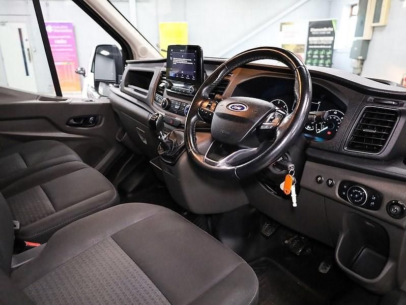 Used Ford Transit Trend 170 HP (125 kW) 2019 Black Van