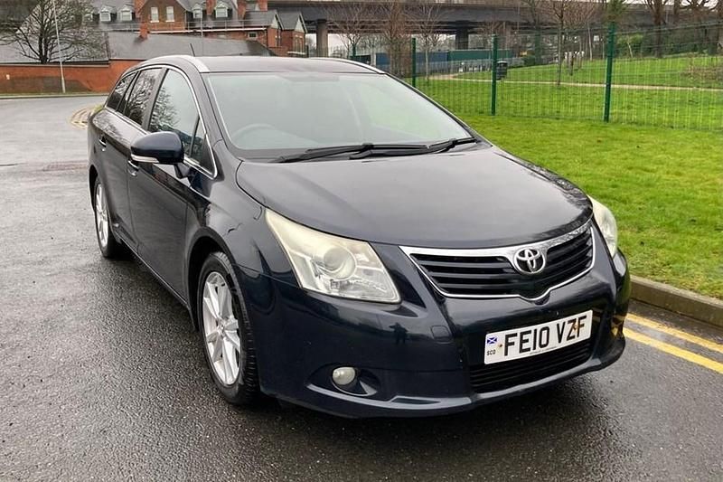 Blue Used 2010 Toyota Avensis Estate | £2,795 (Fair price) - Image 1/1