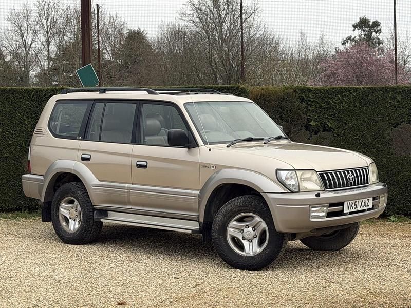 Used Toyota Land Cruiser 2001 Gold SUV