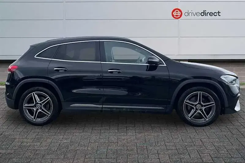 Used Mercedes GLA220 AMG Line Premium Plus 190 HP (139 kW) 2021 Black SUV