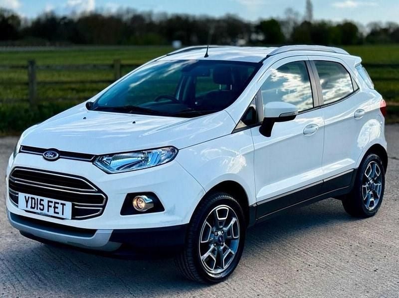 Used Ford Ecosport Titanium 125 HP (91 kW) 2015 White SUV