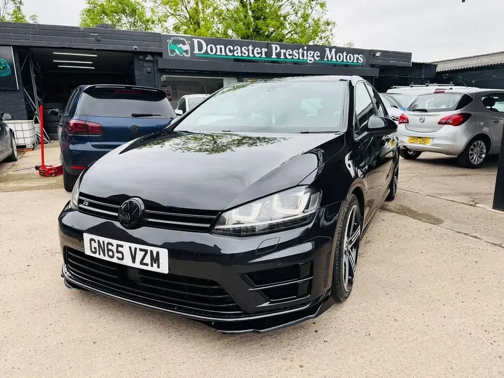 Used VW Golf VII R 2015 Black Hatchback