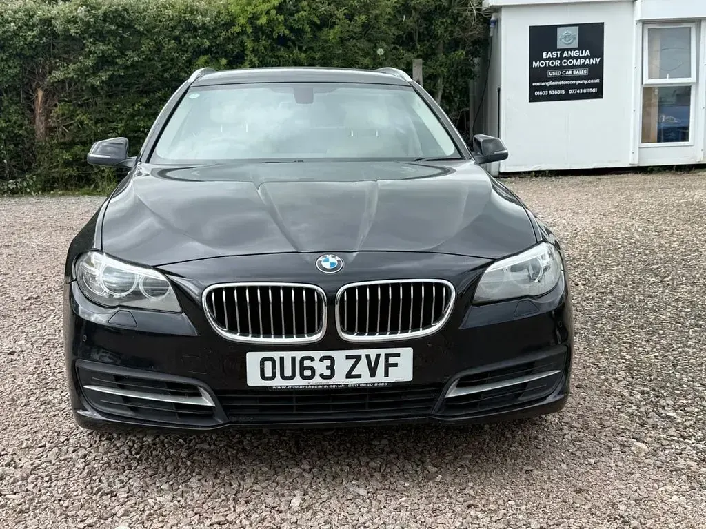 Used BMW 525 Executive 218 HP (160 kW) 2013 Black Estate