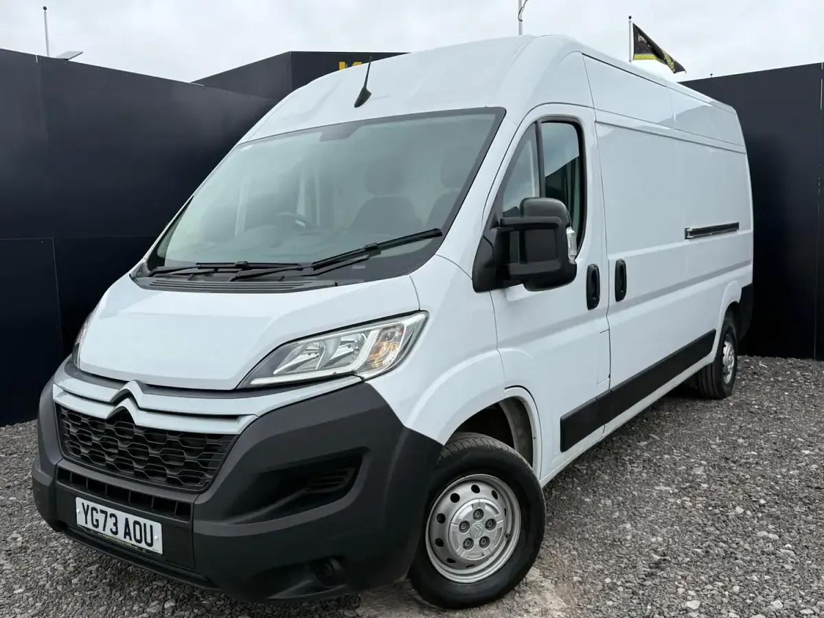 Used Citroën Relay 140 HP (102 kW) 2023 White Van