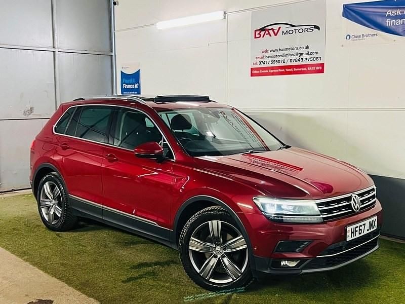 Red Used 2017 VW Tiguan SEL SUV | £11,500 (Fair price) - Image 1/4