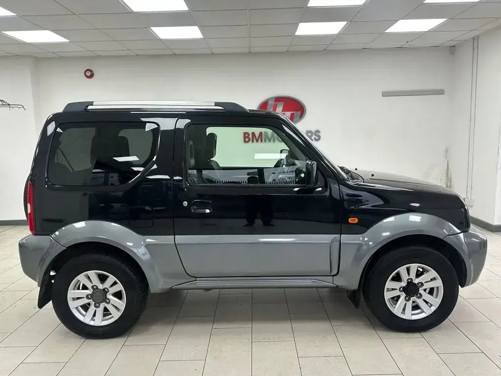 Used Suzuki Jimny SZ4 2011 Black SUV