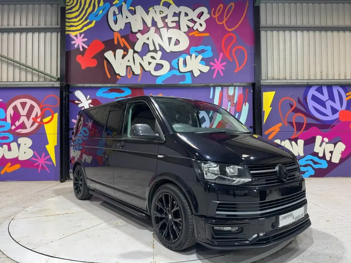 Used VW T6 Highline 140 HP (102 kW) 2016 Black Van