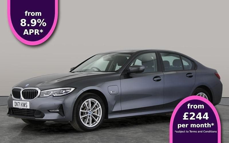 Used 2022 BMW 330e Sedan | £17,640 (Super price) - Image 1/3