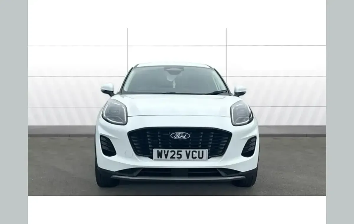 Used Ford Puma Titanium 125 HP (91 kW) 2025 White SUV