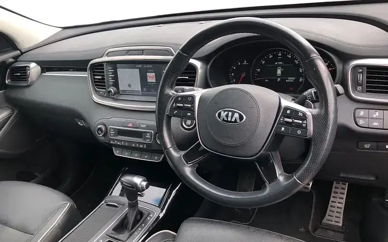 Begagnad Kia Sorento GT-Line S 200 HK (147 kW) 2019 Grå SUV