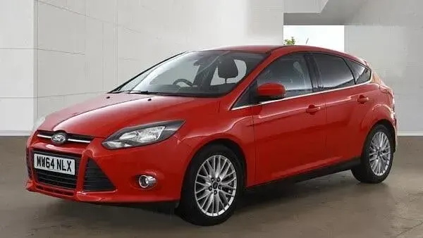 Used Ford Focus Zetec 2014 Red Hatchback