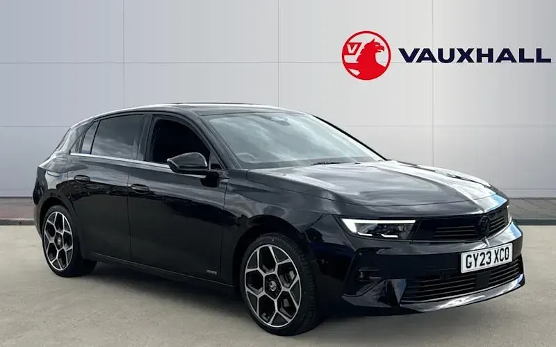 Used Vauxhall Astra Ultimate 131 HP (96 kW) 2023 Hatchback