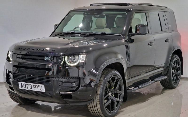 Used Land Rover Defender 249 HP (183 kW) 2023 Estate