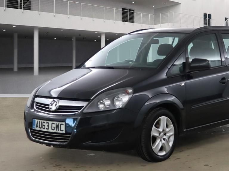 Used Vauxhall Zafira 115 HP (84 kW) 2013 Black MPV