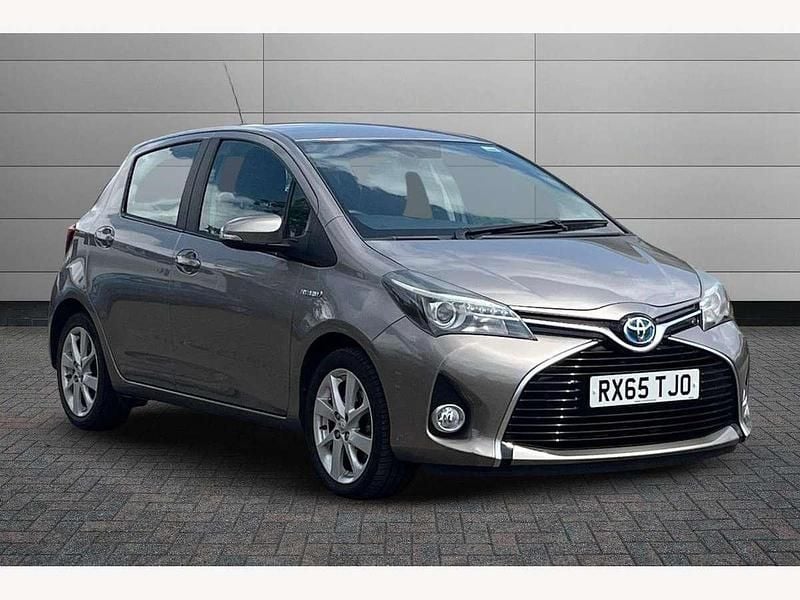Other Used 2015 Toyota Yaris Hybrid Hatchback | £11,495 (A bit pricey) - Image 1/3