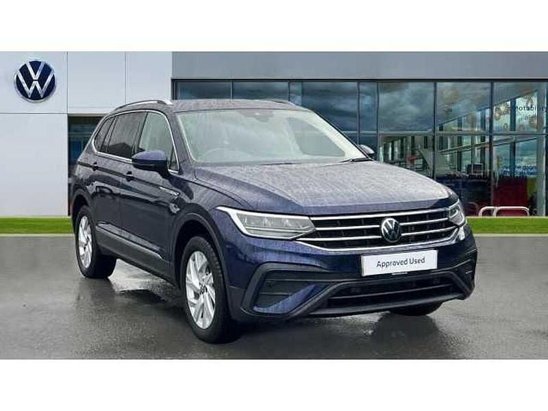 Used VW Tiguan Allspace Life 150 HP (110 kW) 2022 Blue SUV