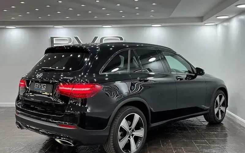 Used Mercedes GLC250 Urban 211 HP (155 kW) 2019 Black SUV