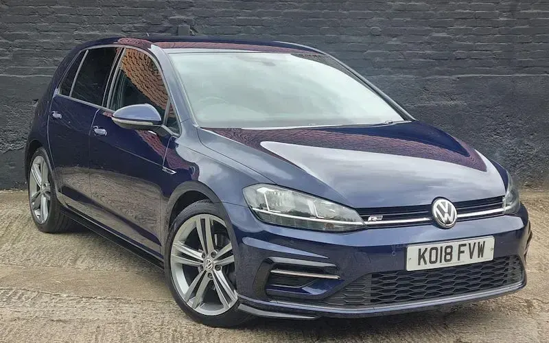 Used VW Golf VII R-line 150 HP (110 kW) 2018 Hatchback