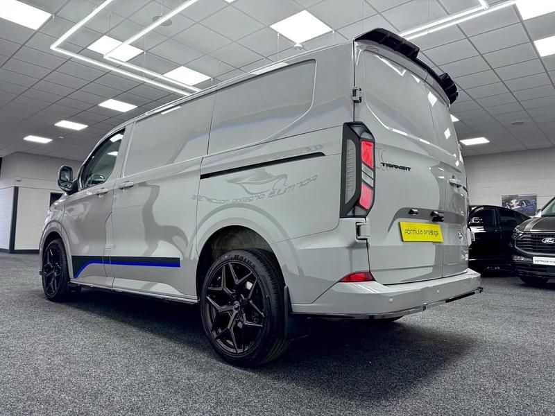 Used Ford Transit Custom Limited 136 HP (100 kW) 2024 Grey Van