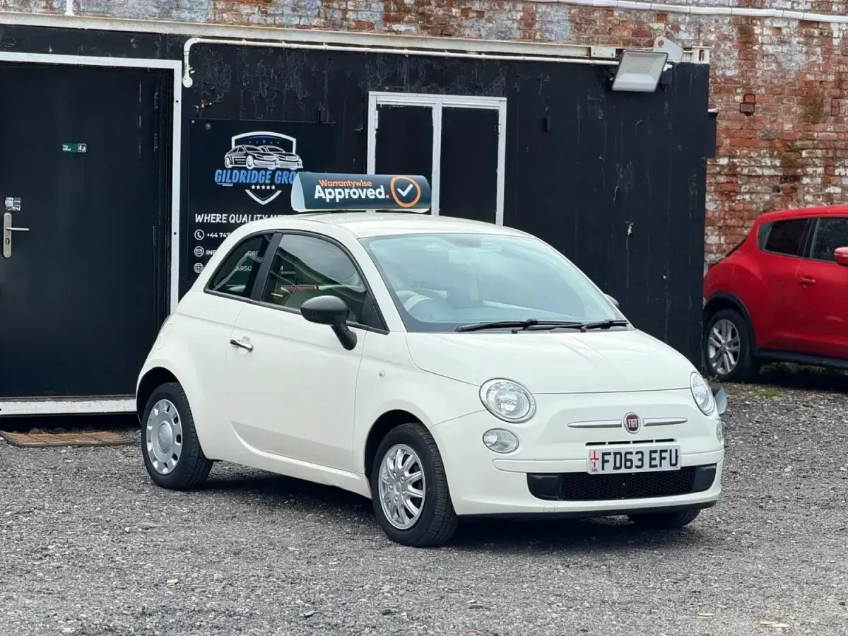 Second-hand Fiat 500 Pop 69 CP (50 kW) 2013 Alb Hatchback
