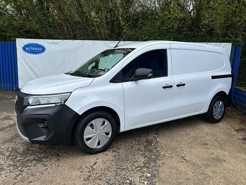 Used Nissan Townstar Acenta 130 HP (95 kW) 2023 White Van