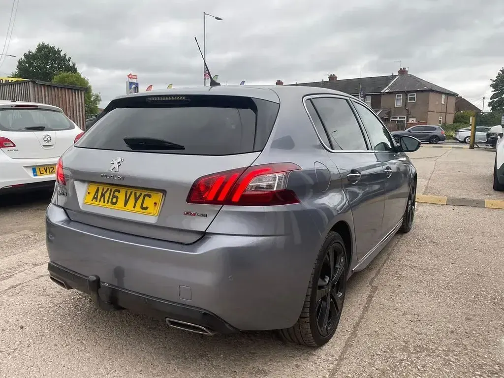 Used Peugeot 308 GT-line 150 HP (110 kW) 2016 Grey Hatchback