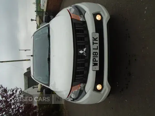 Used Mitsubishi L200 2018 White Pickup