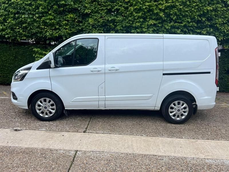 White Used 2021 Ford Transit Custom Limited | £13,000 (Super price) - Image 1/4