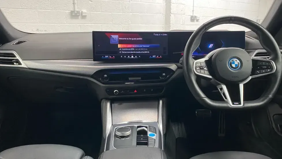 Used BMW i4 Comfort Edition 250 kW (340 HP) 2025 Portimao blue Sedan