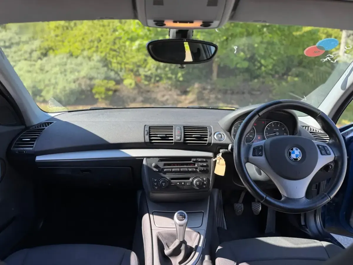 Usado BMW 116 2006 Azul Utilitario