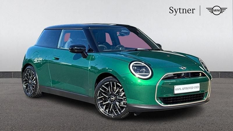 Green New 2024 Mini Cooper SE Hatch Hatchback | £29,000 (Fair price) - Image 1/4