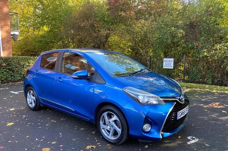 Used 2017 Toyota Yaris Hybrid | £9,995 (A bit pricey) - Image 1/1