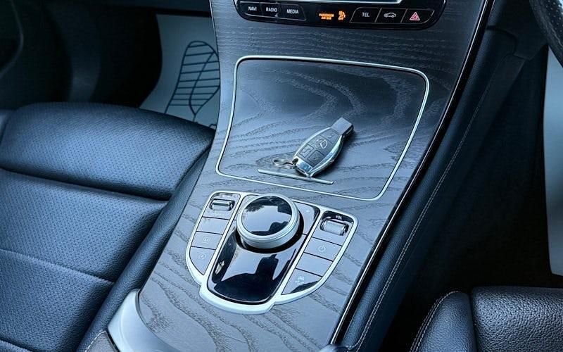 Used Mercedes GLC220 AMG Line Premium 170 HP (125 kW) 2018 Grey Estate