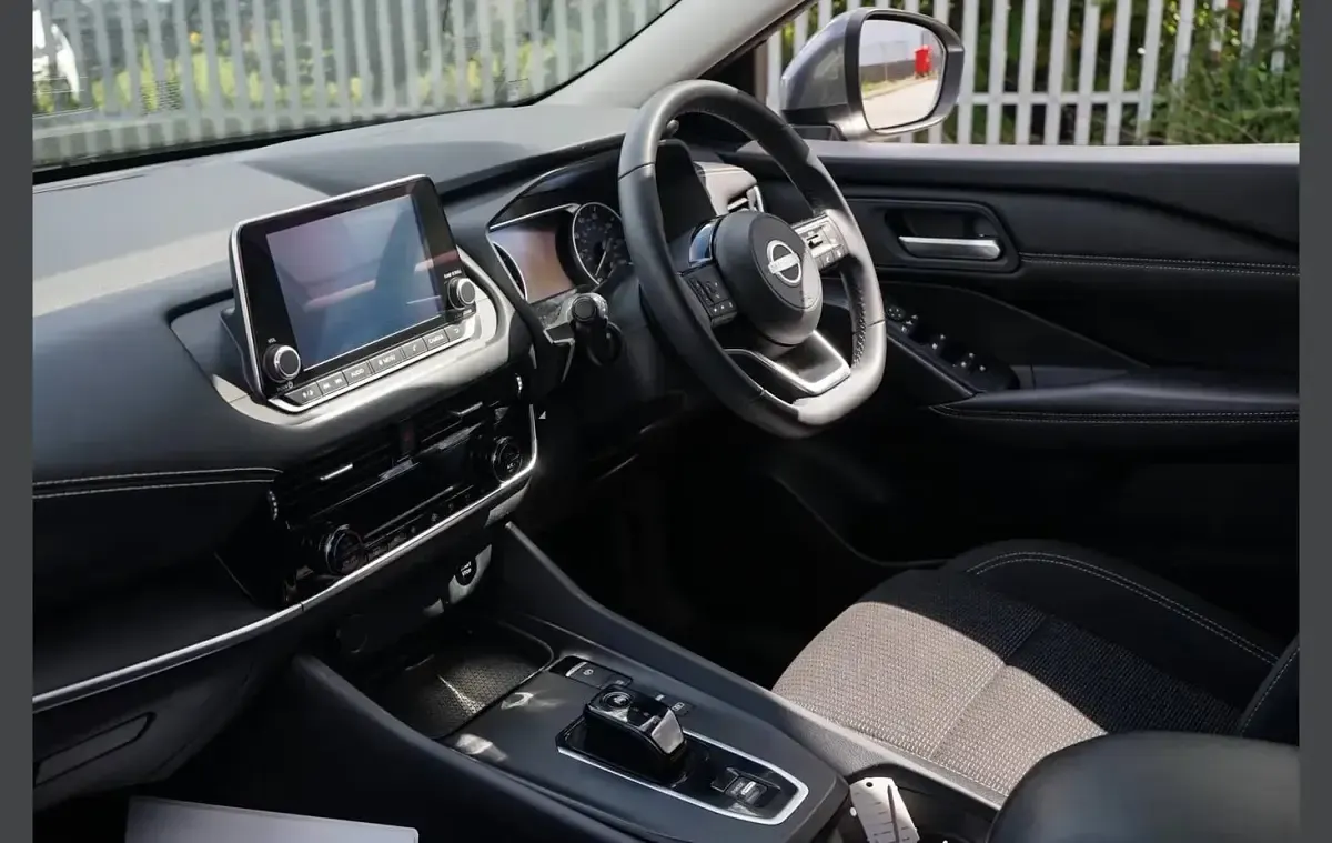 Used Nissan Qashqai Acenta Premium 190 HP (139 kW) 2024 Grey SUV