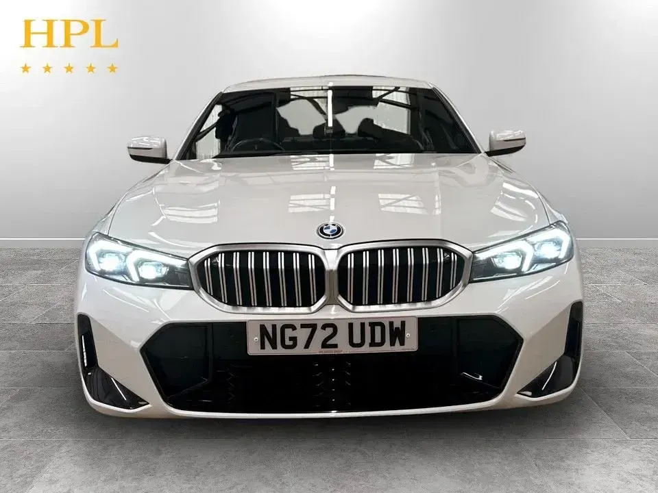 Used BMW 330e M Sport 292 HP (214 kW) 2023 White Sedan