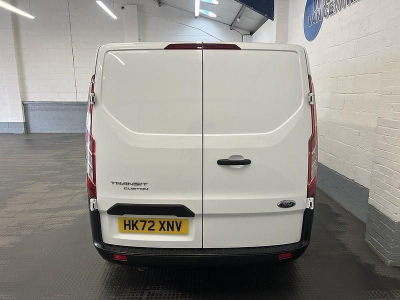 Used Ford Transit Custom S 105 HP (77 kW) 2023 White Van
