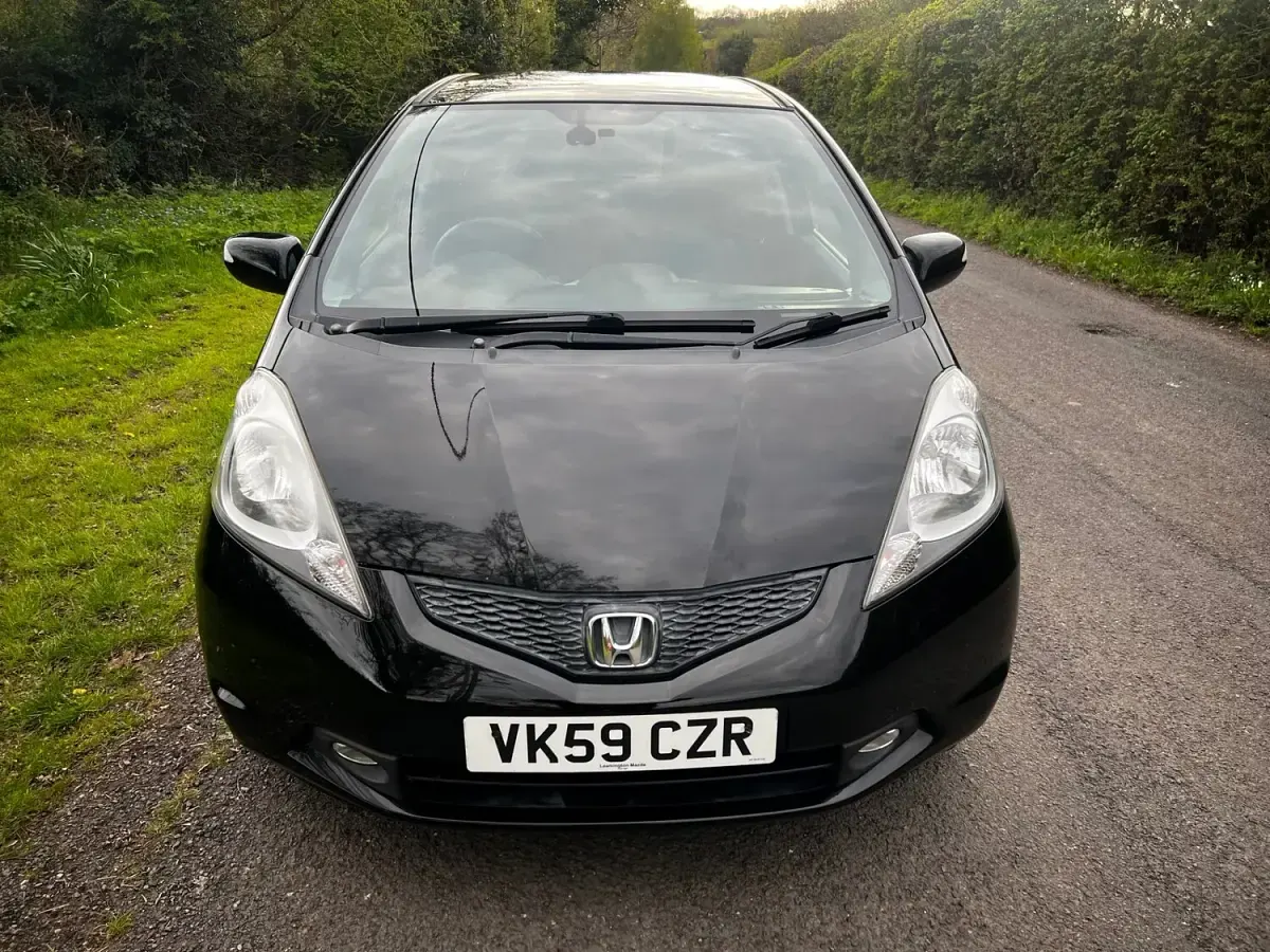 Used Honda Jazz EX 100 HP (73 kW) 2009 Black Hatchback