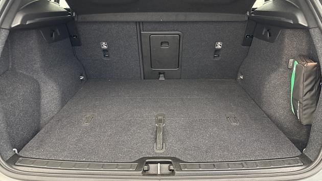 Usado Volvo XC40 Plus 161 HP (118 kW) 2024 SUV