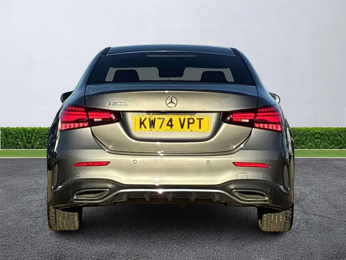 Used Mercedes A200 AMG Line Premium Plus 161 HP (118 kW) 2025 Grey Sedan