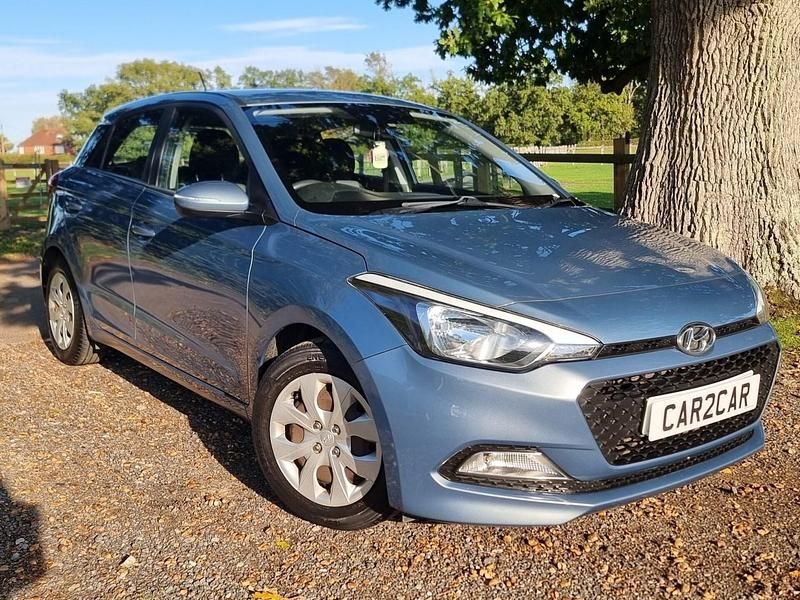 Blue Used 2018 Hyundai i20 Hatchback | £6,490 (Good price) - Image 1/4