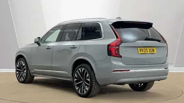 Usado Volvo XC90 Ultra 247 HP (181 kW) 2025 SUV